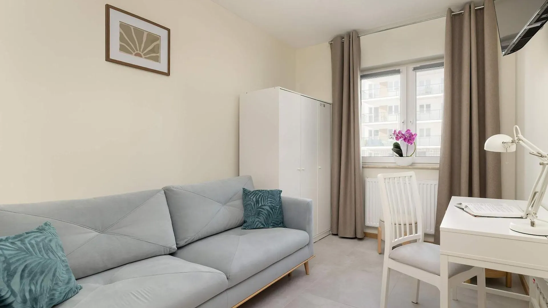 Pastelowy Apartament Z Parkingiem I I Tarasem By Noclegi Renters contacts